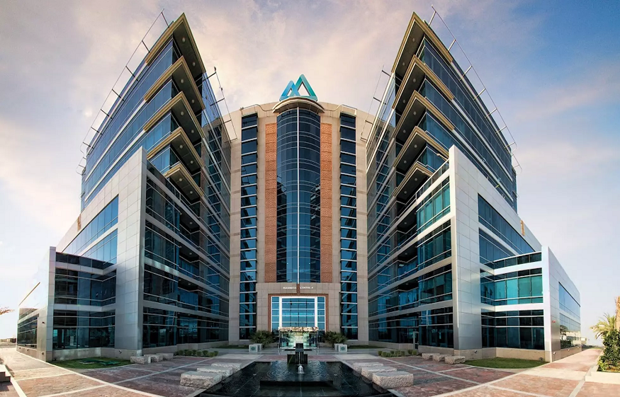 business setup in UAE free zone